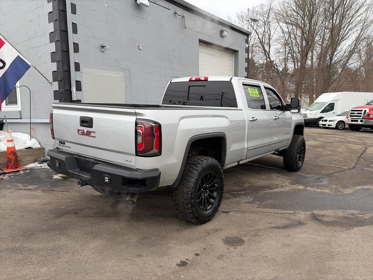 GMC Sierra 1500 SLT Crew Cab 4WD 2017