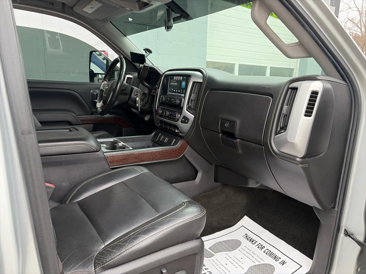 GMC Sierra 1500 SLT Crew Cab 4WD 2017