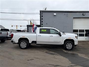 2022 GMC Sierra 3500HD Denali Crew Cab 4WD