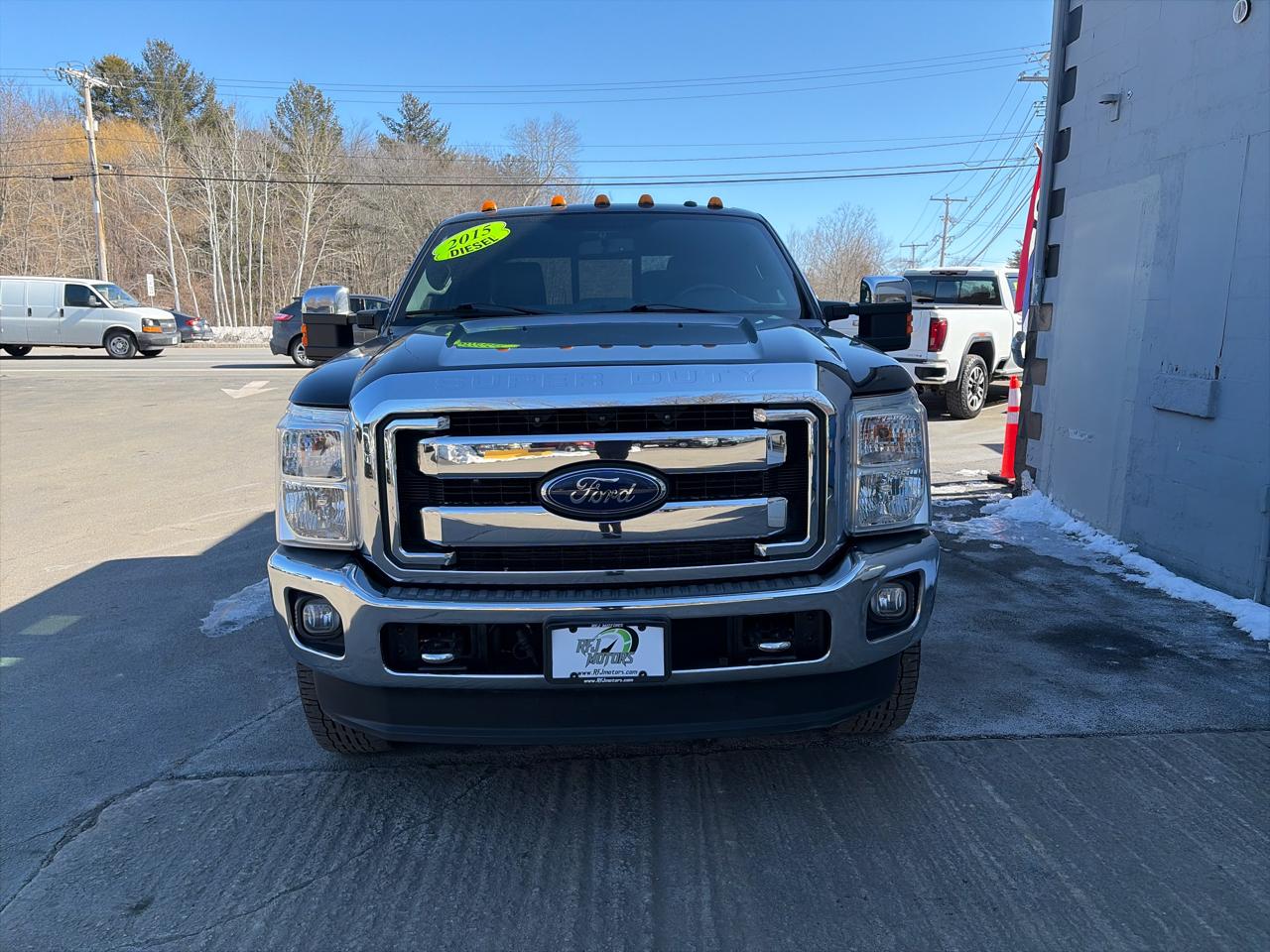 Ford F-250 SD Lariat Crew Cab Short Bed 4WD 2015