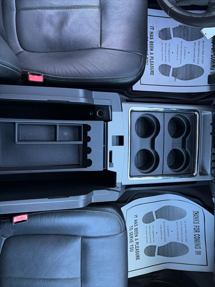 Ford F-250 SD Lariat Crew Cab Short Bed 4WD 2015