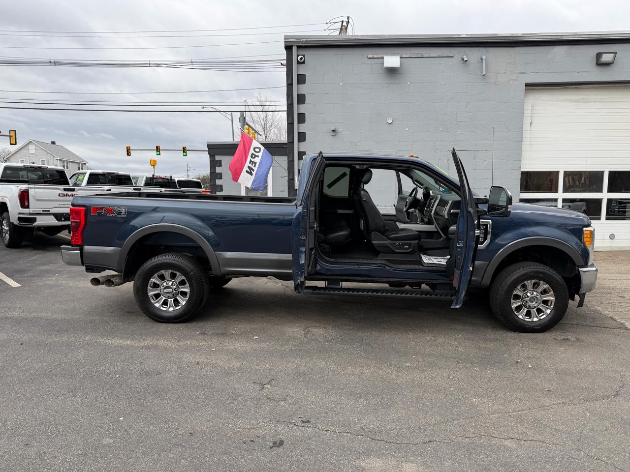 Ford F-250 SD Lariat SuperCab LWB 4WD 2017