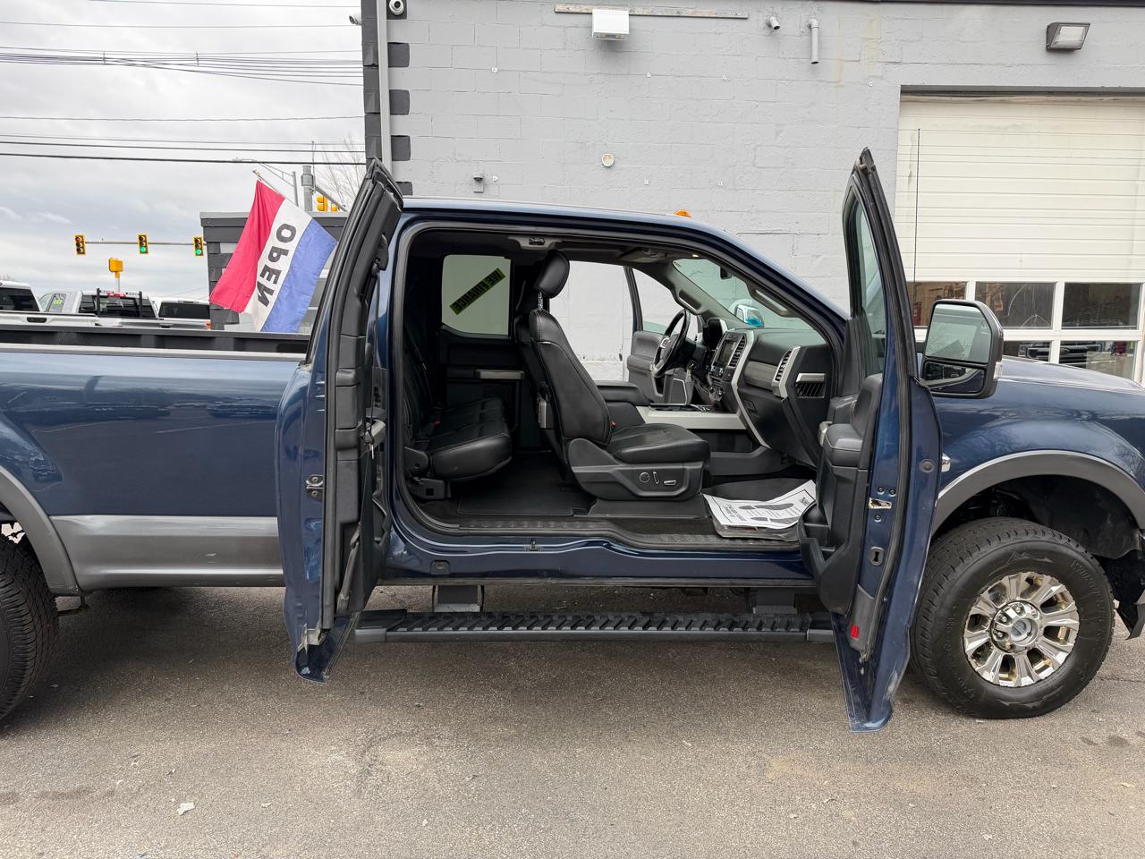 Ford F-250 SD Lariat SuperCab LWB 4WD 2017