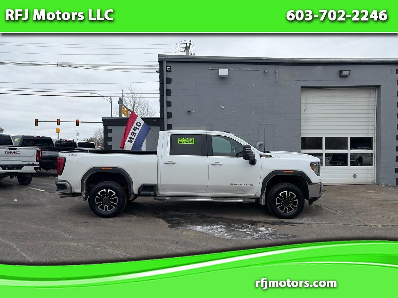 GMC Sierra 2500HD AT4 Crew Cab 4WD 2020