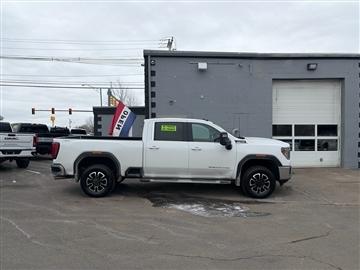 2020 GMC Sierra 2500HD AT4 Crew Cab 4WD