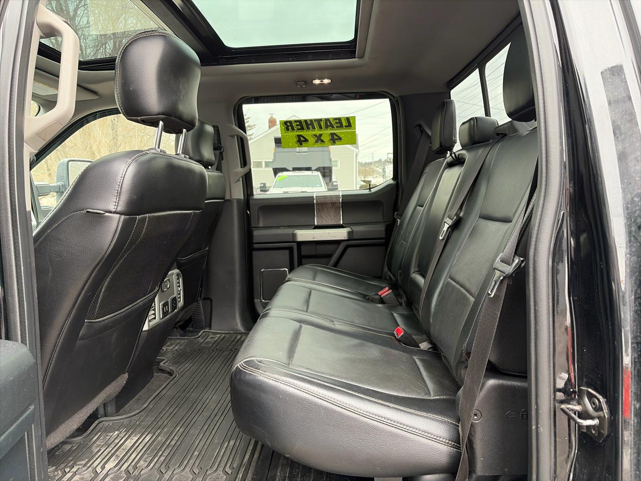 Ford F-350 SD Lariat Crew Cab Long Bed DRW 4WD 2017