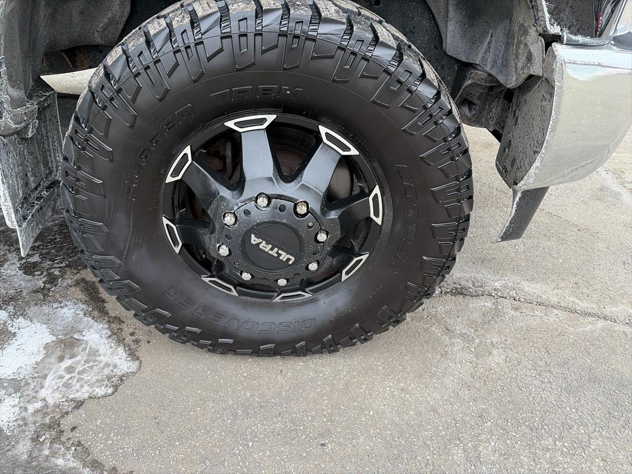 Ford F-350 SD Lariat Crew Cab Long Bed DRW 4WD 2017