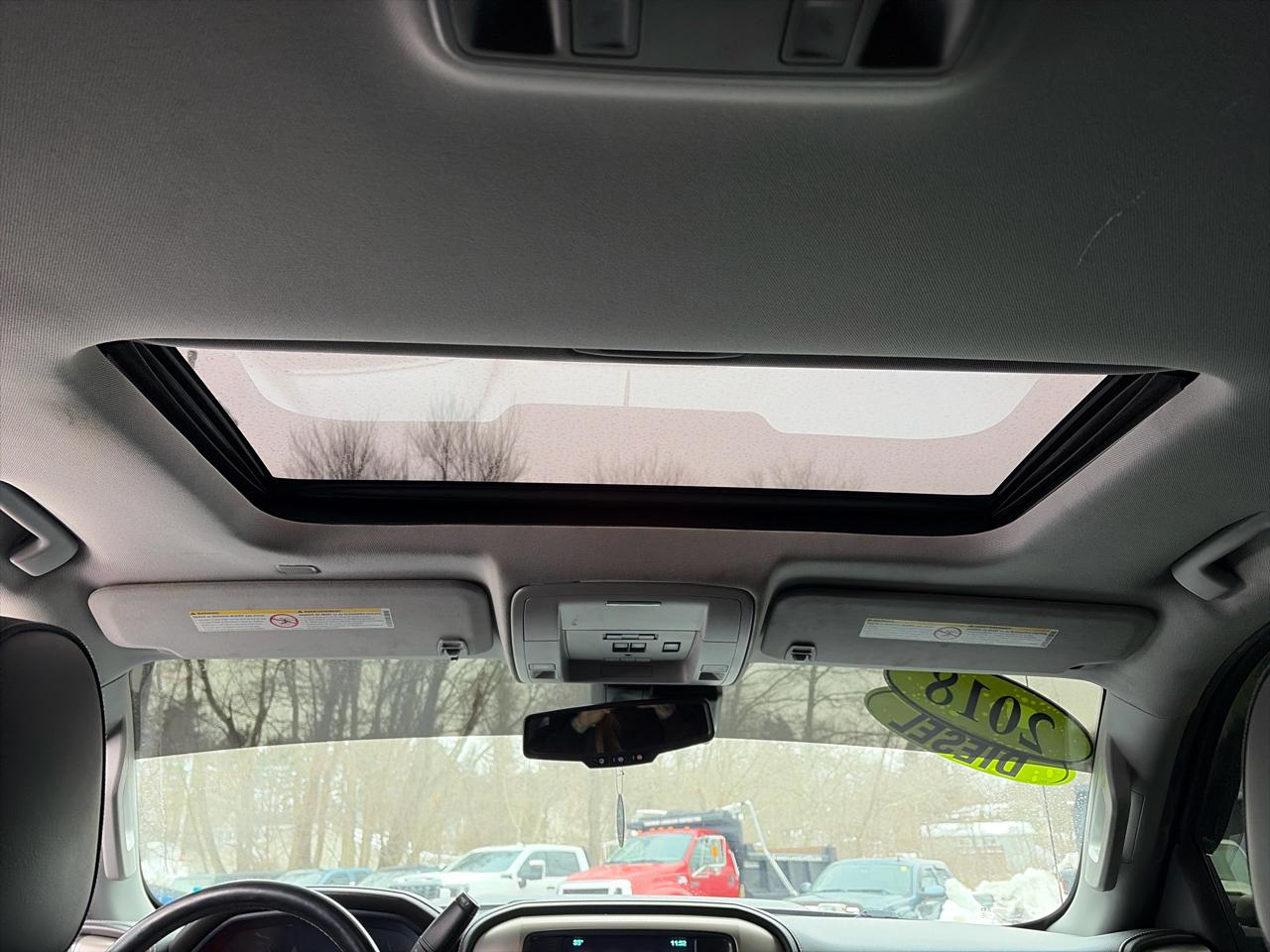 GMC Sierra 2500HD Denali Crew Cab 4WD 2018