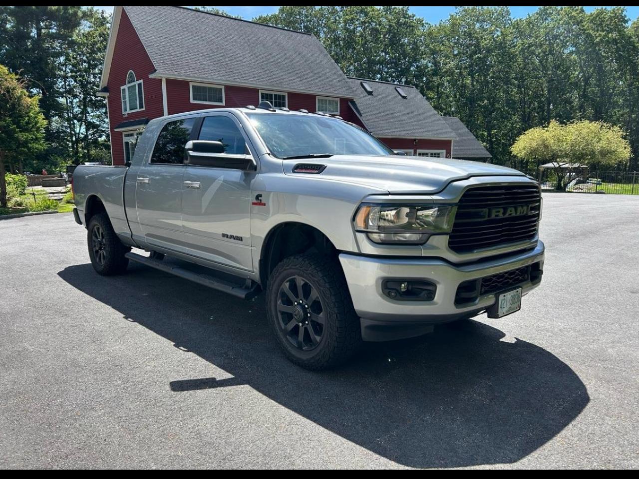 RAM 2500 Big Horn Mega Cab 4WD 2021