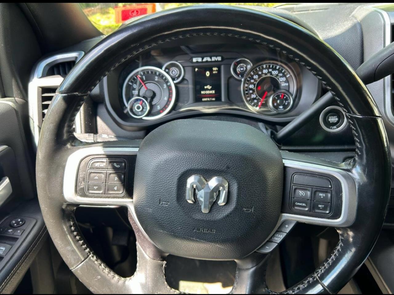 RAM 2500 Big Horn Mega Cab 4WD 2021