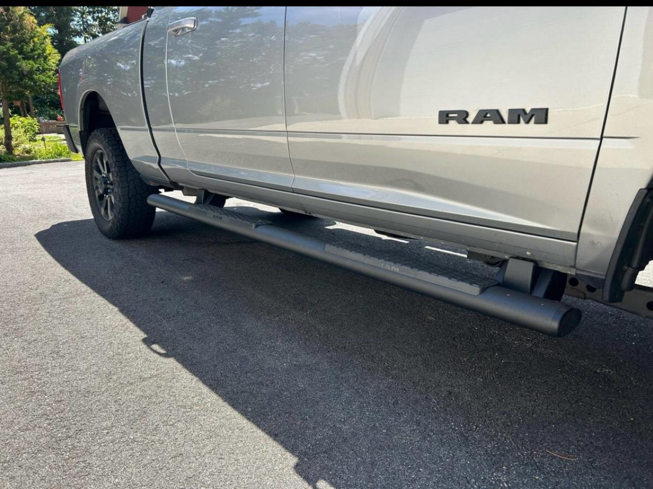 RAM 2500 Big Horn Mega Cab 4WD 2021
