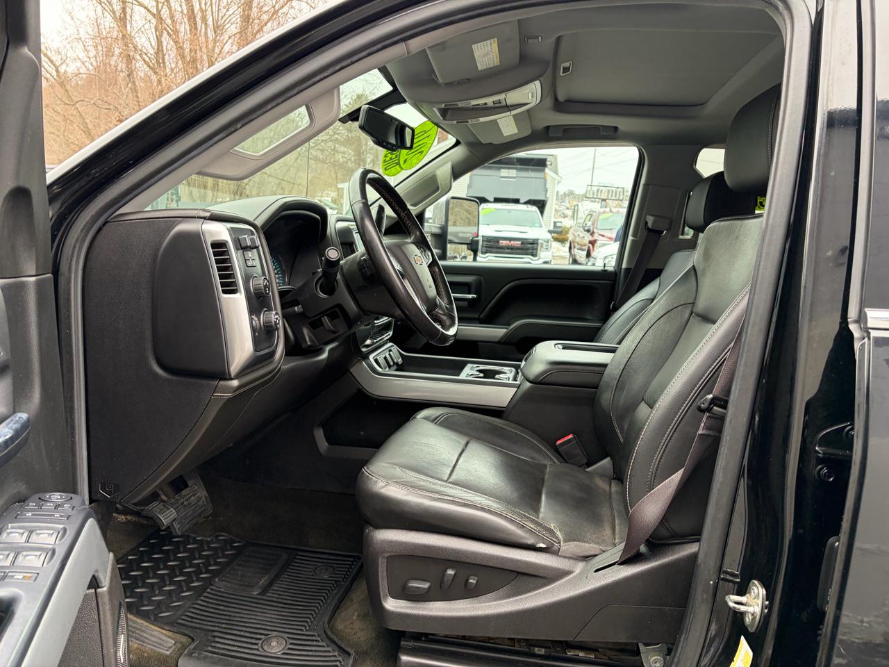 Chevrolet Silverado 2500HD LTZ Crew Cab 4WD 2016