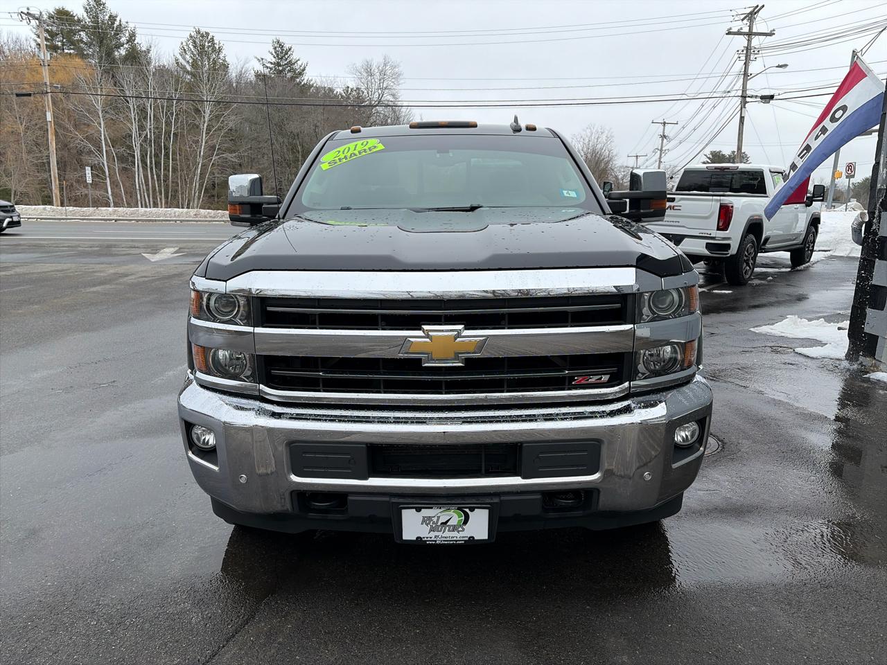 Chevrolet Silverado 2500HD LTZ Crew Cab Short Box 4WD 2019