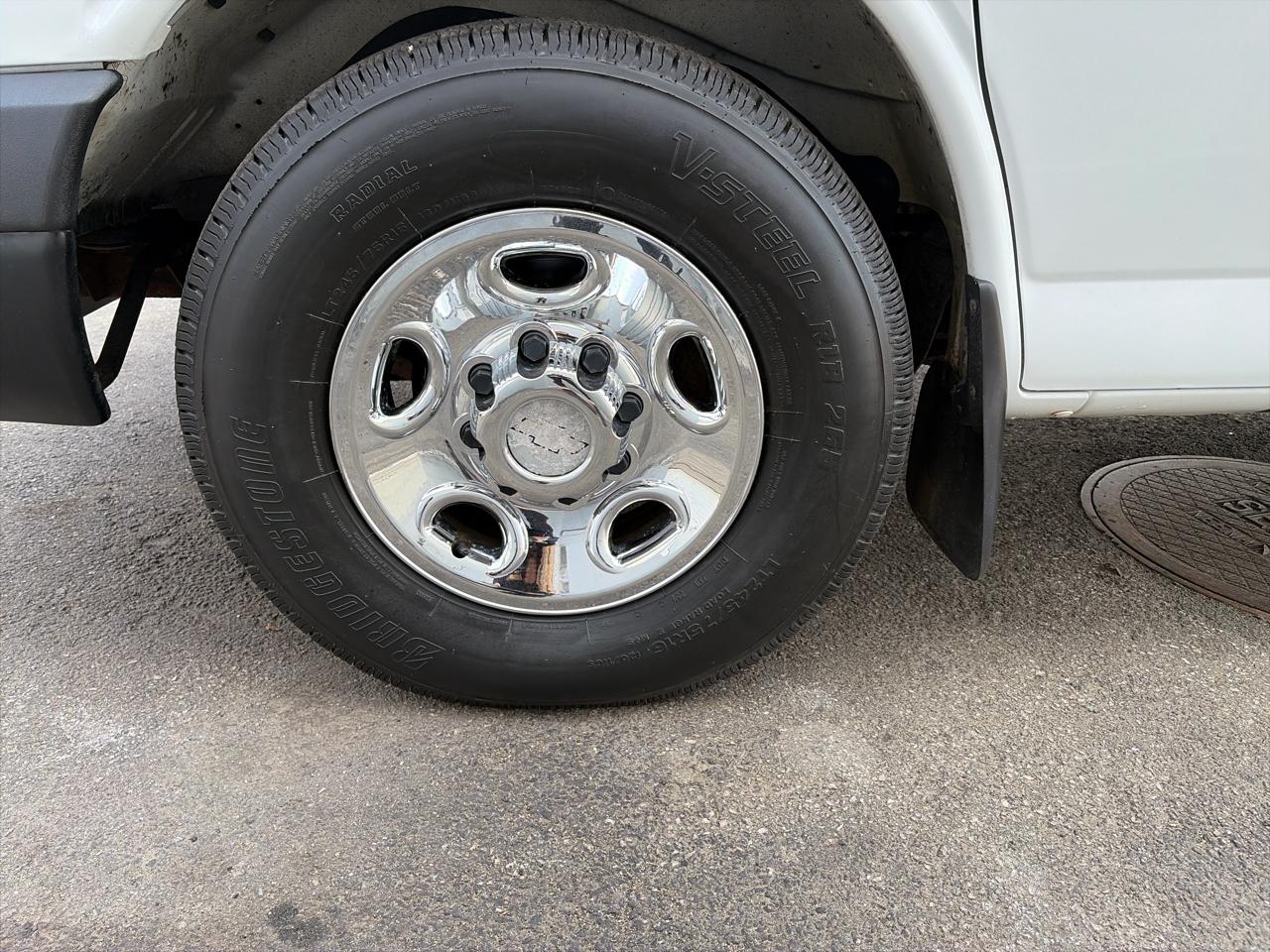 Chevrolet Express G3500 2013