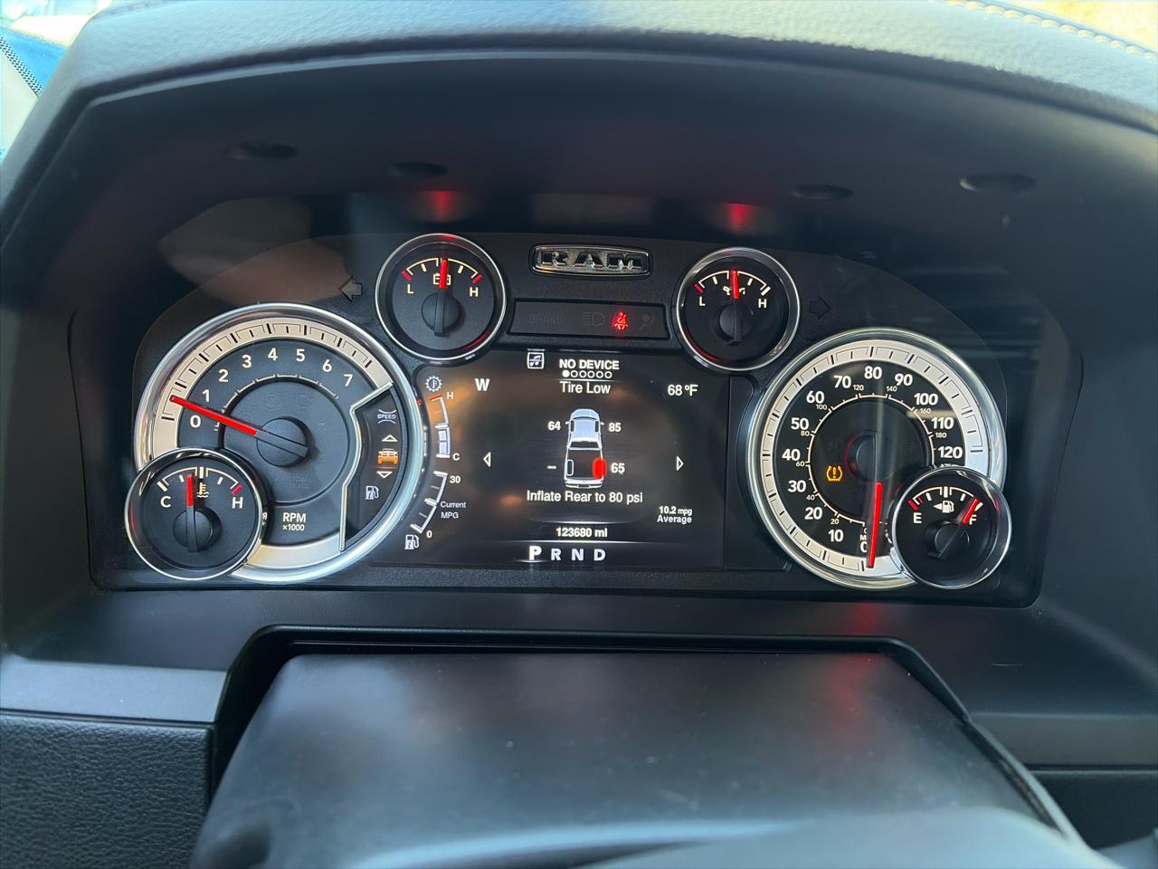 RAM 2500 Laramie Crew Cab SWB 4WD 2016