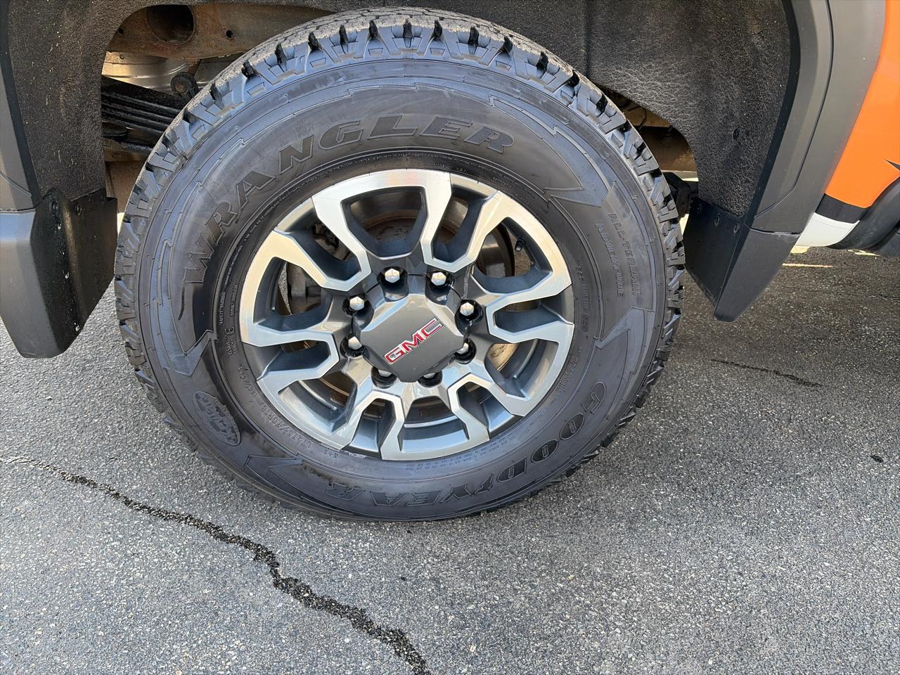 GMC Sierra 2500HD SLE Crew Cab 4WD 2021