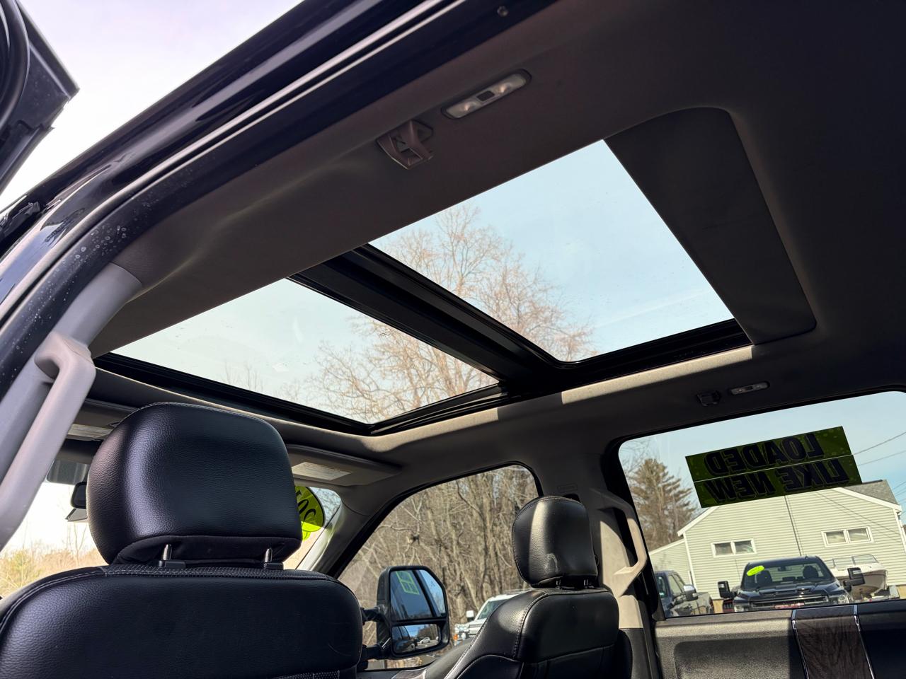 Ford F-250 SD Lariat Crew Cab Short Bed 4WD 2017