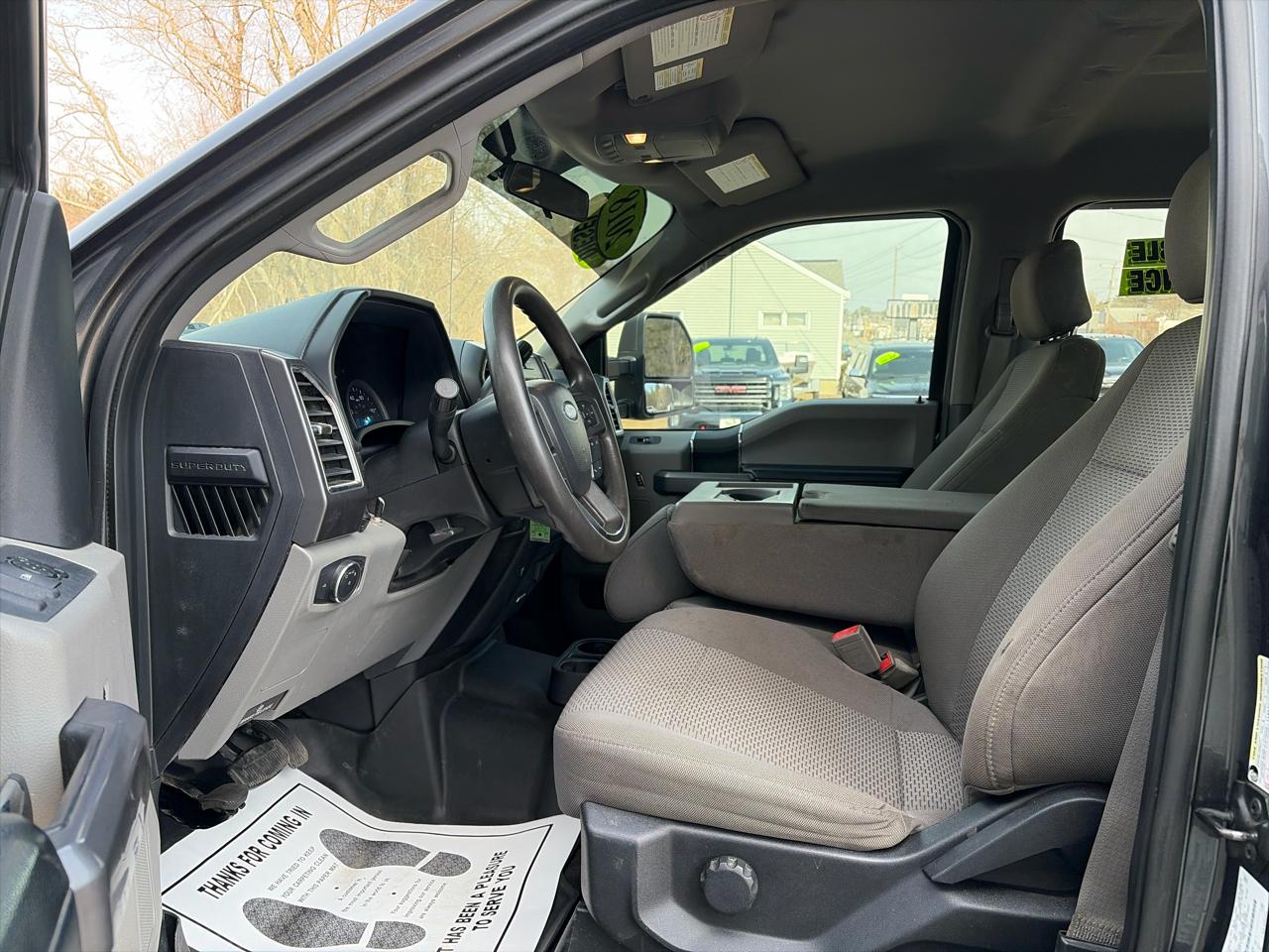 Ford F-250 SD XLT Crew Cab 4WD 2018