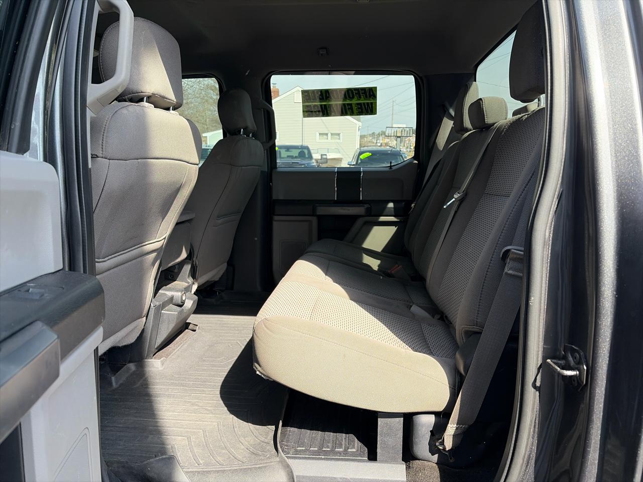 Ford F-250 SD XLT Crew Cab 4WD 2018