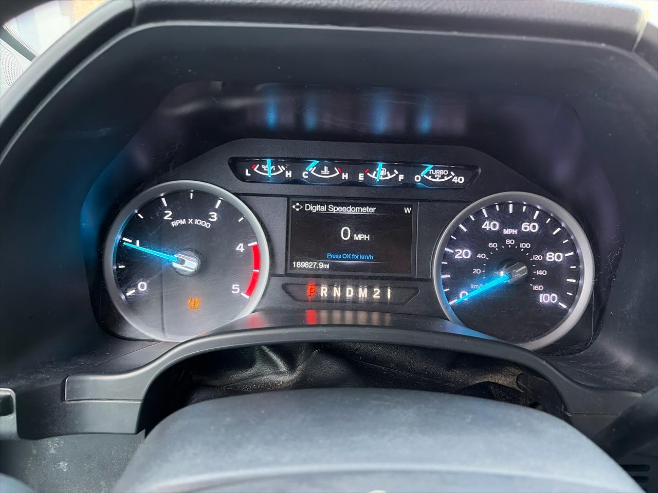 Ford F-250 SD XLT Crew Cab 4WD 2018