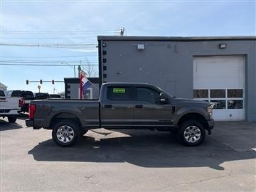 2018 Ford F-250 SD XLT Crew Cab 4WD