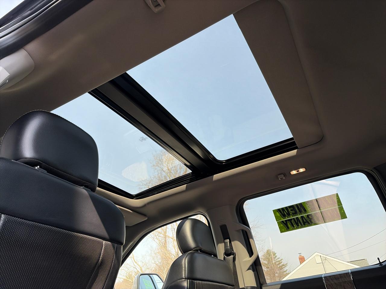 Ford F-350 SD Lariat Crew Cab 4WD 2019