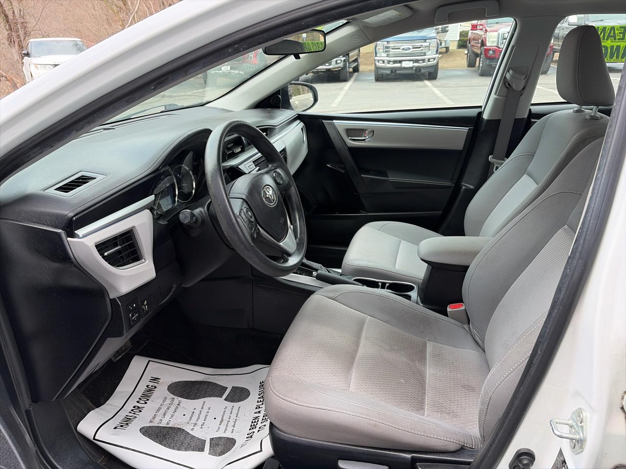 Toyota Corolla LE CVT 2014