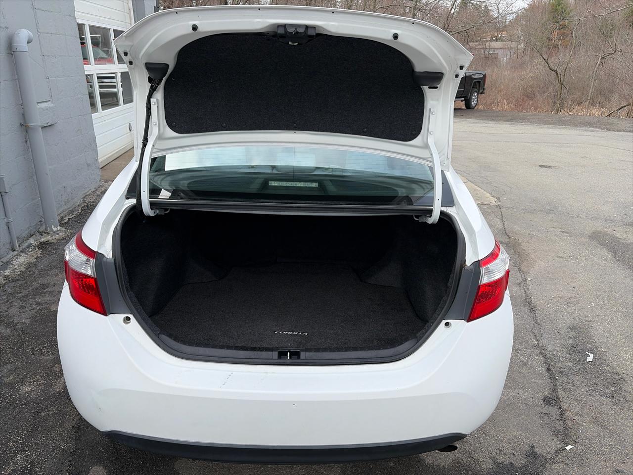 Toyota Corolla LE CVT 2014