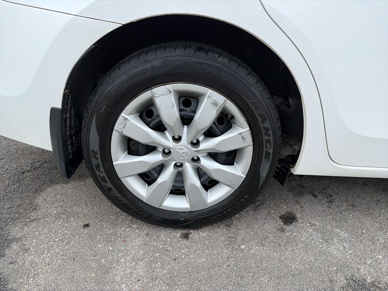 Toyota Corolla LE CVT 2014