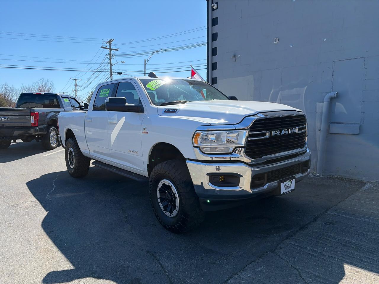 RAM 2500 Big Horn Crew Cab 4WD SWB 2020