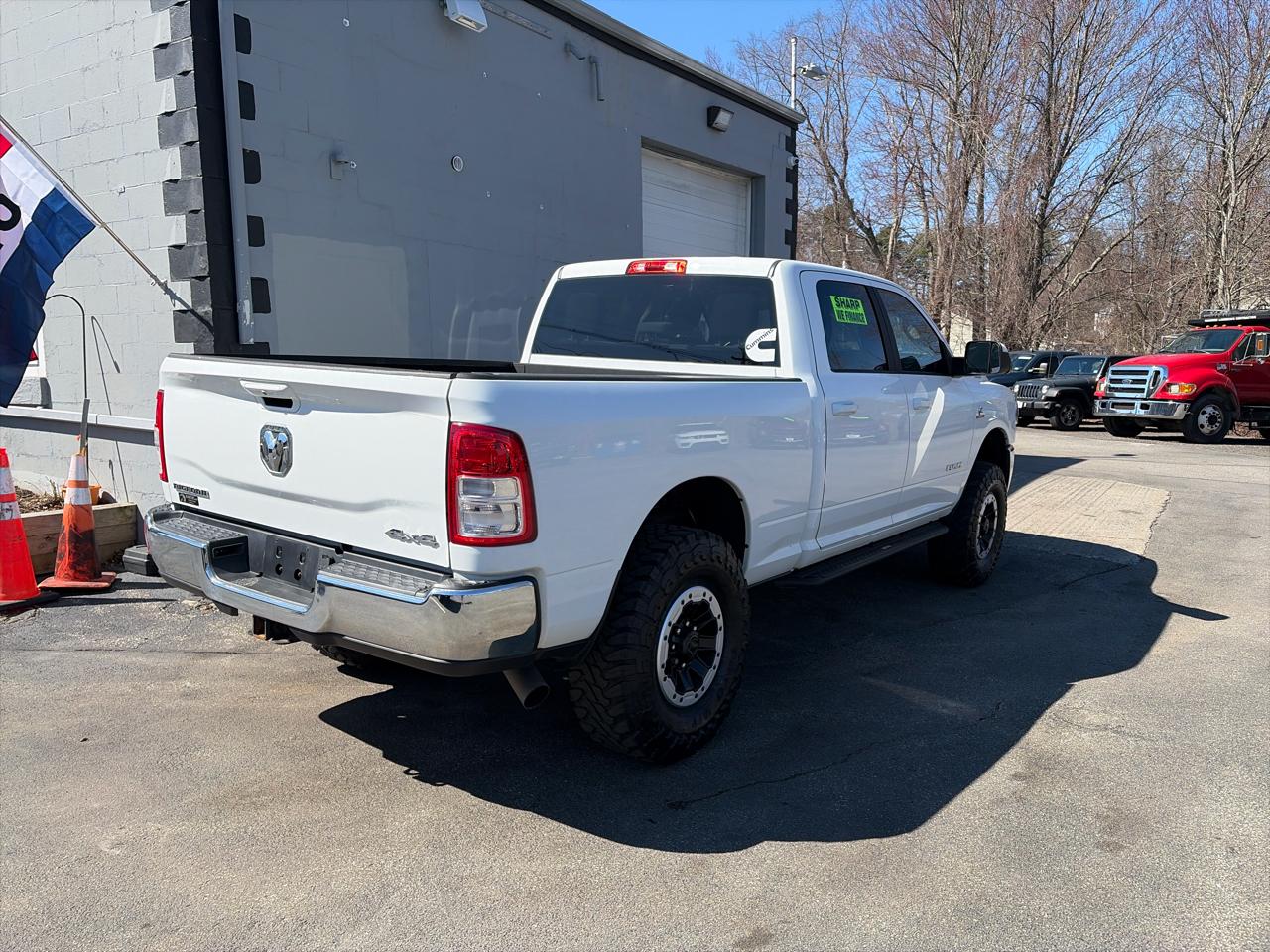 RAM 2500 Big Horn Crew Cab 4WD SWB 2020