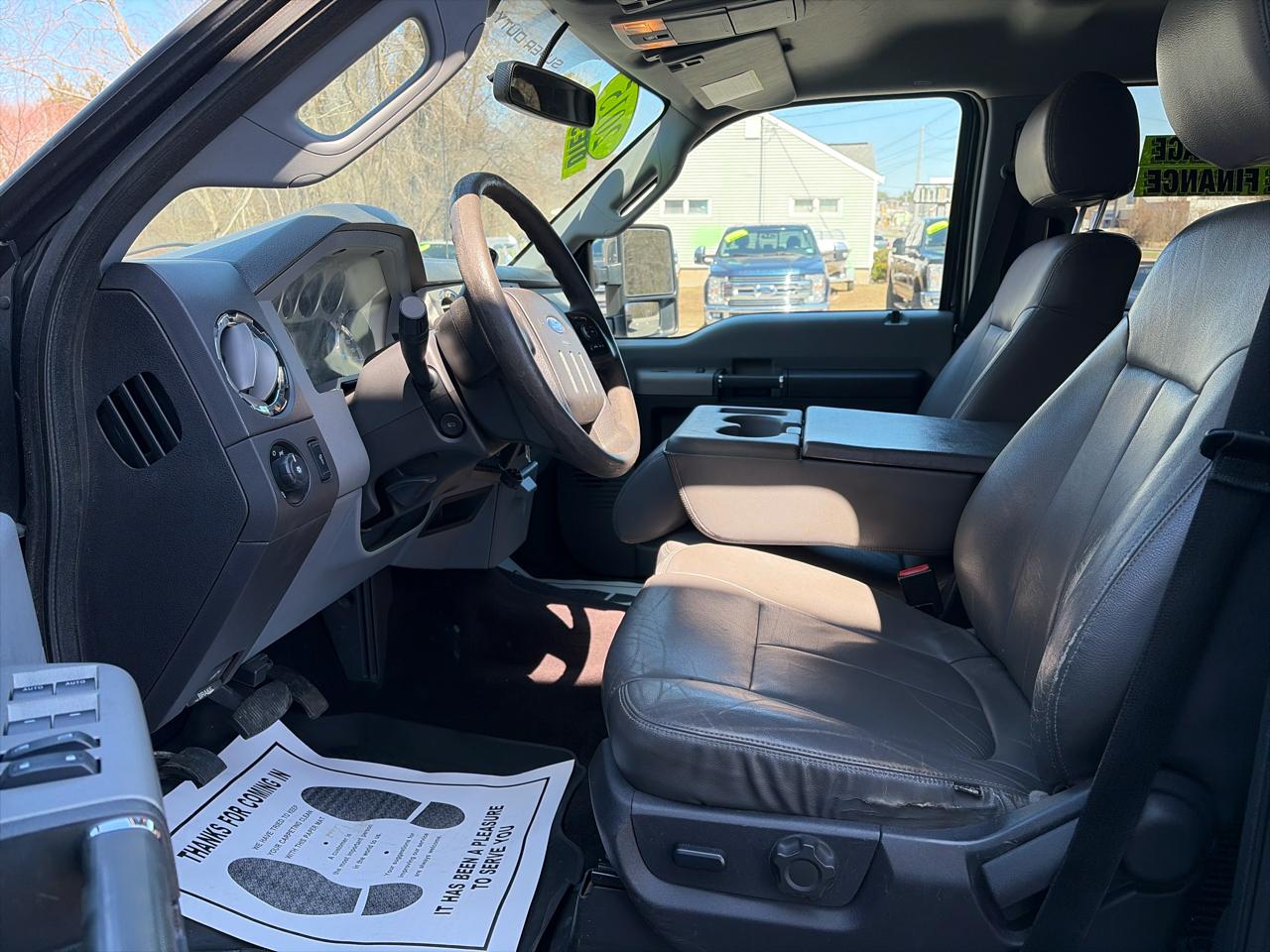 Ford F-350 SD XLT Crew Cab 4WD 2015