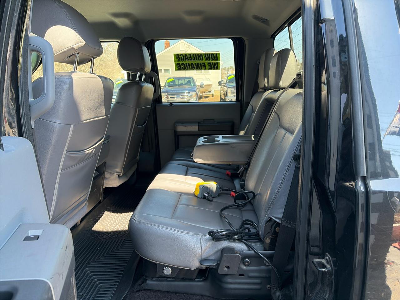 Ford F-350 SD XLT Crew Cab 4WD 2015