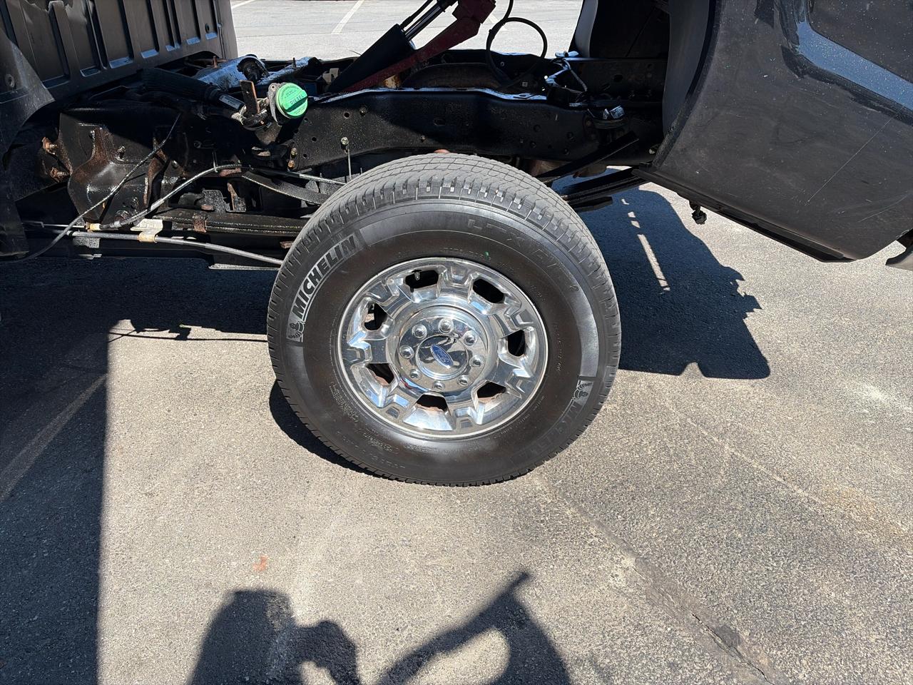 Ford F-350 SD XLT Crew Cab 4WD 2015