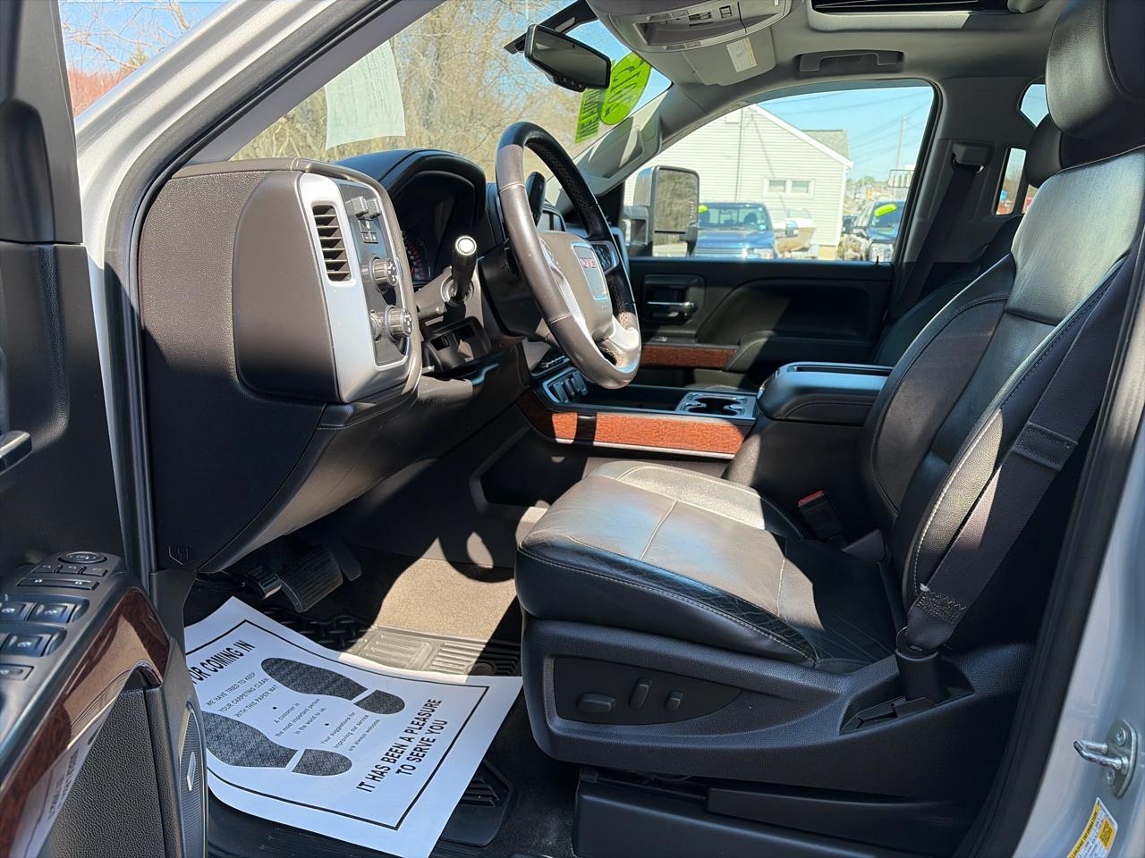 GMC Sierra 1500 SLT Crew Cab Short Bed 4WD 2015