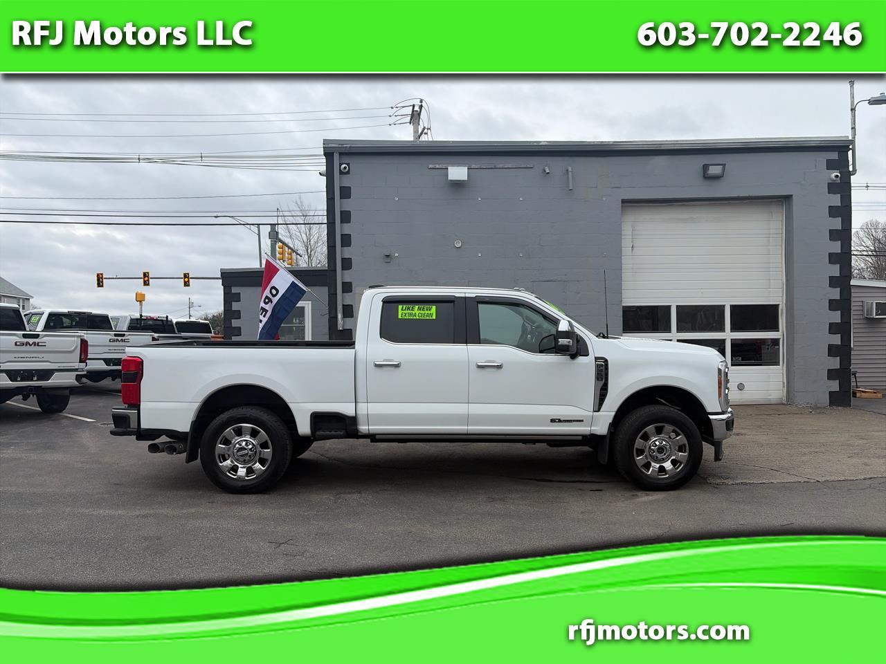 Ford F-350 SD Lariat Crew Cab 4WD 2023