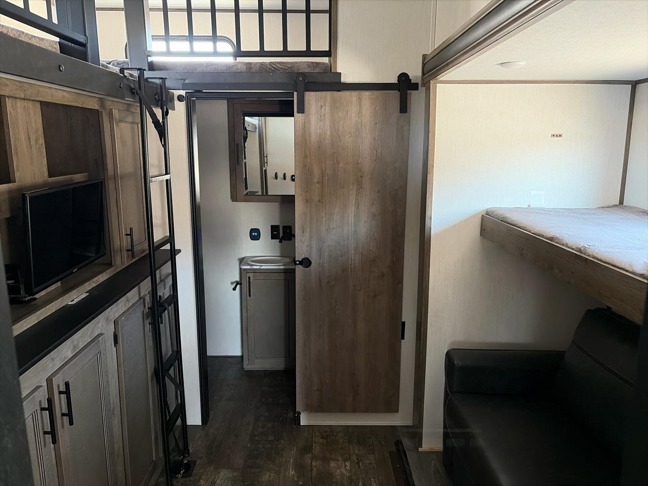 Forest River Sabre  2021