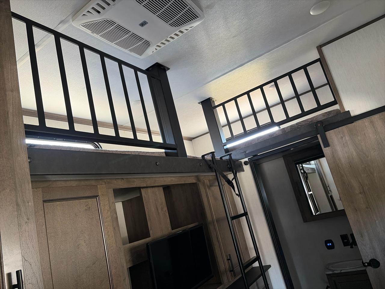 Forest River Sabre  2021