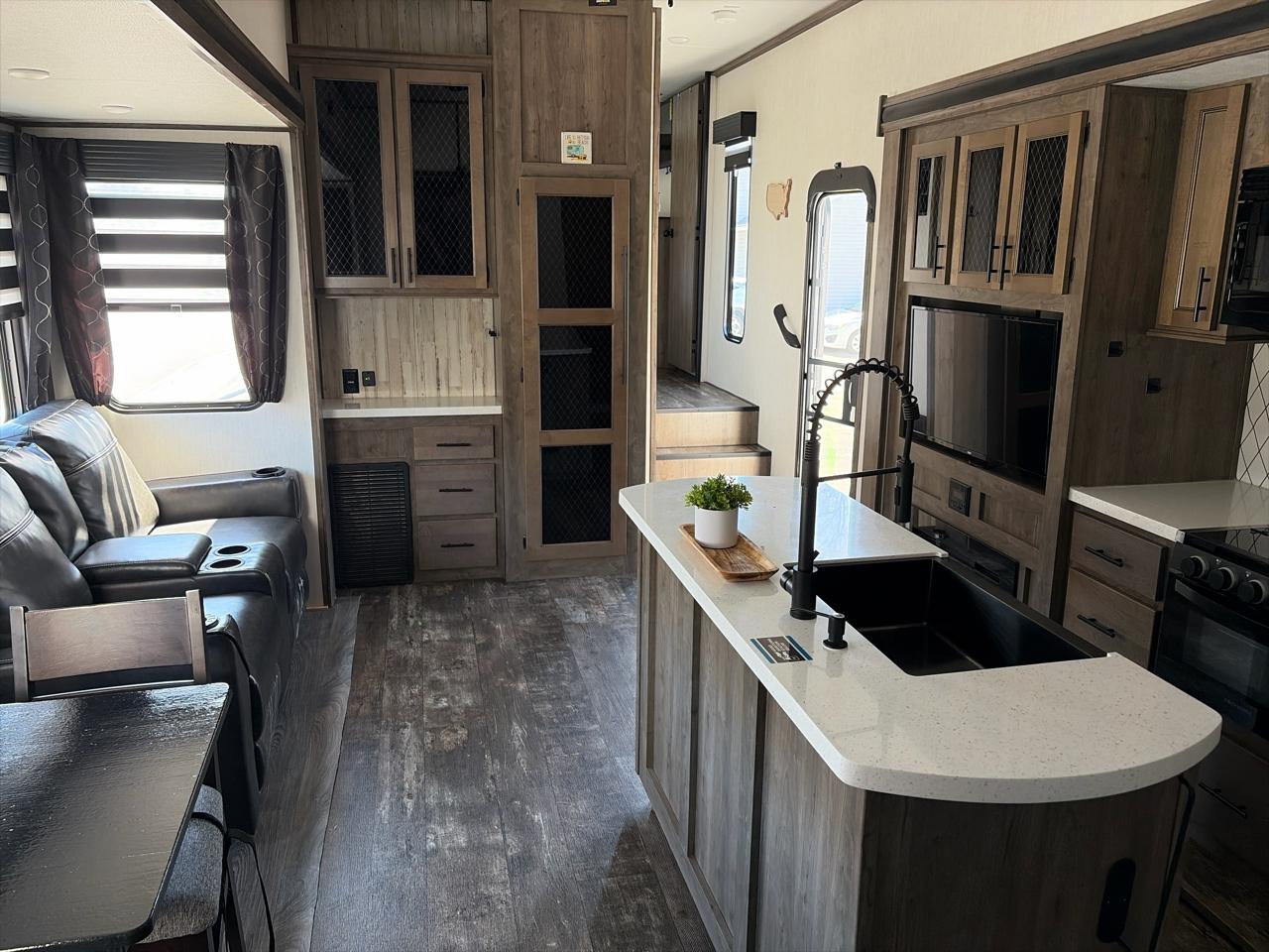 Forest River Sabre  2021