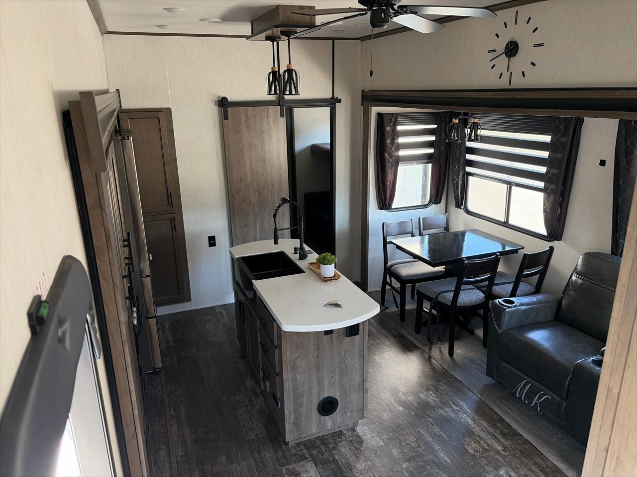 Forest River Sabre  2021