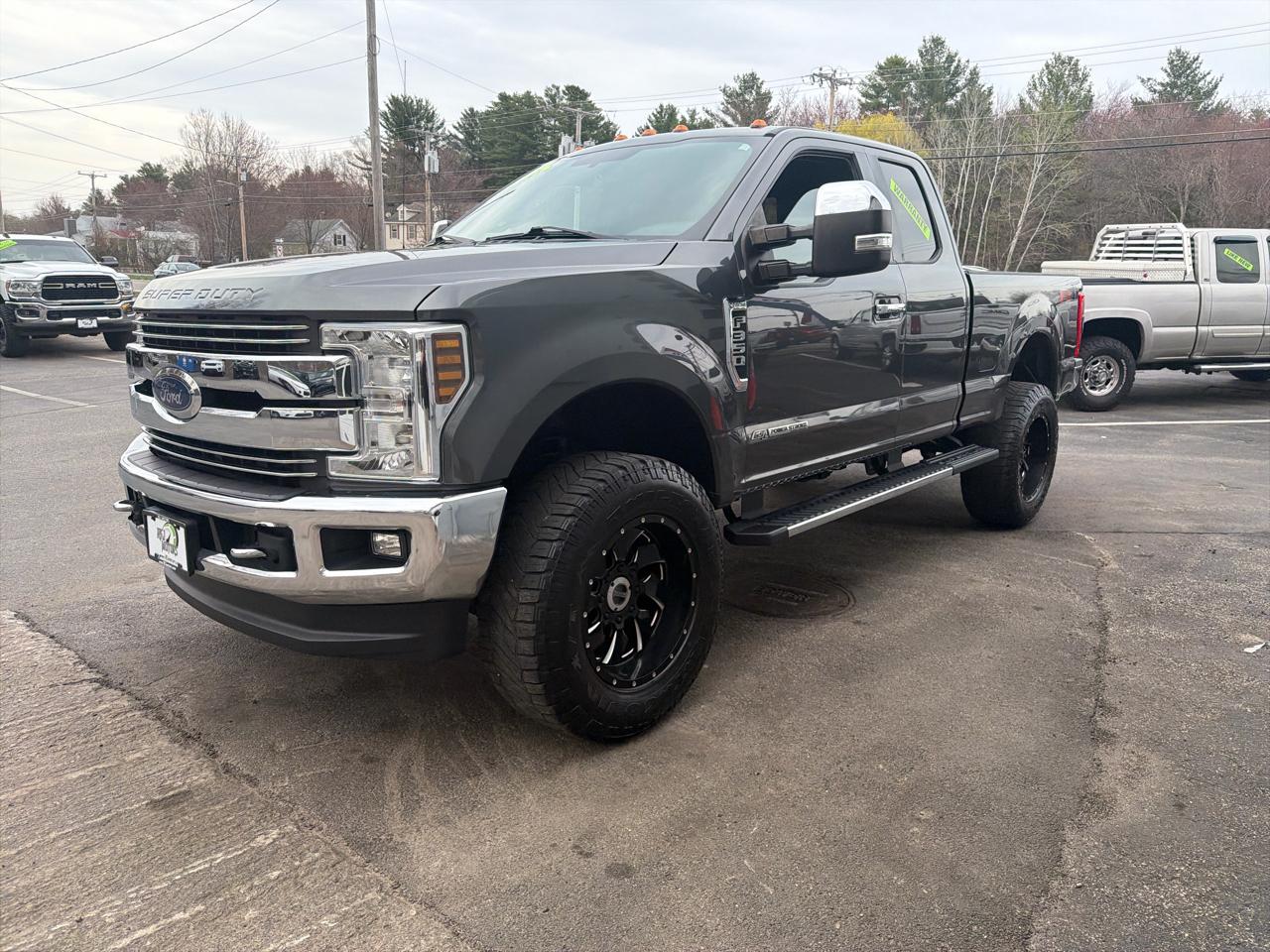 Ford F-350 SD Lariat SuperCab 4WD 2018