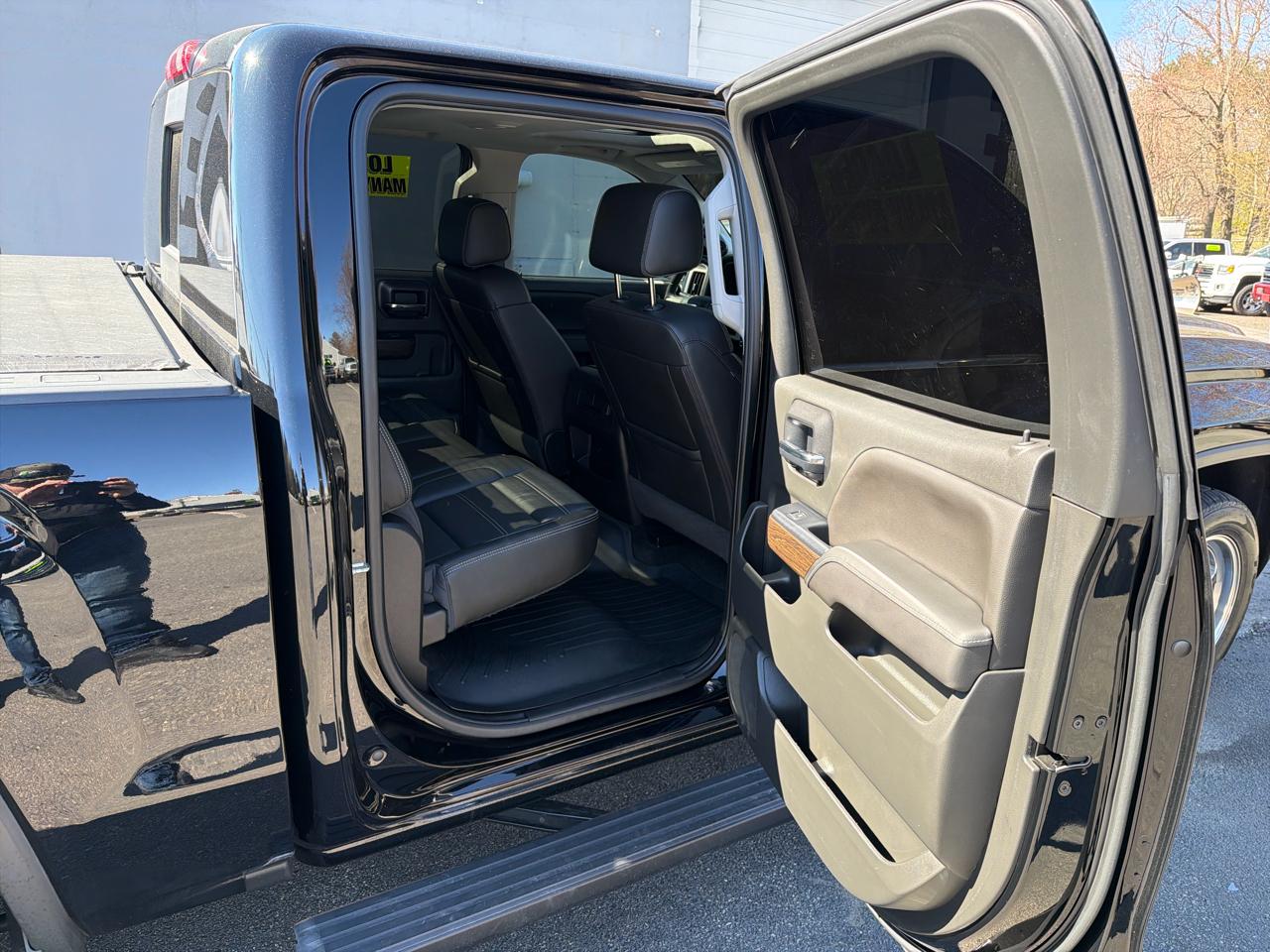 GMC Sierra 1500 Denali Crew Cab 4WD SWB 2017