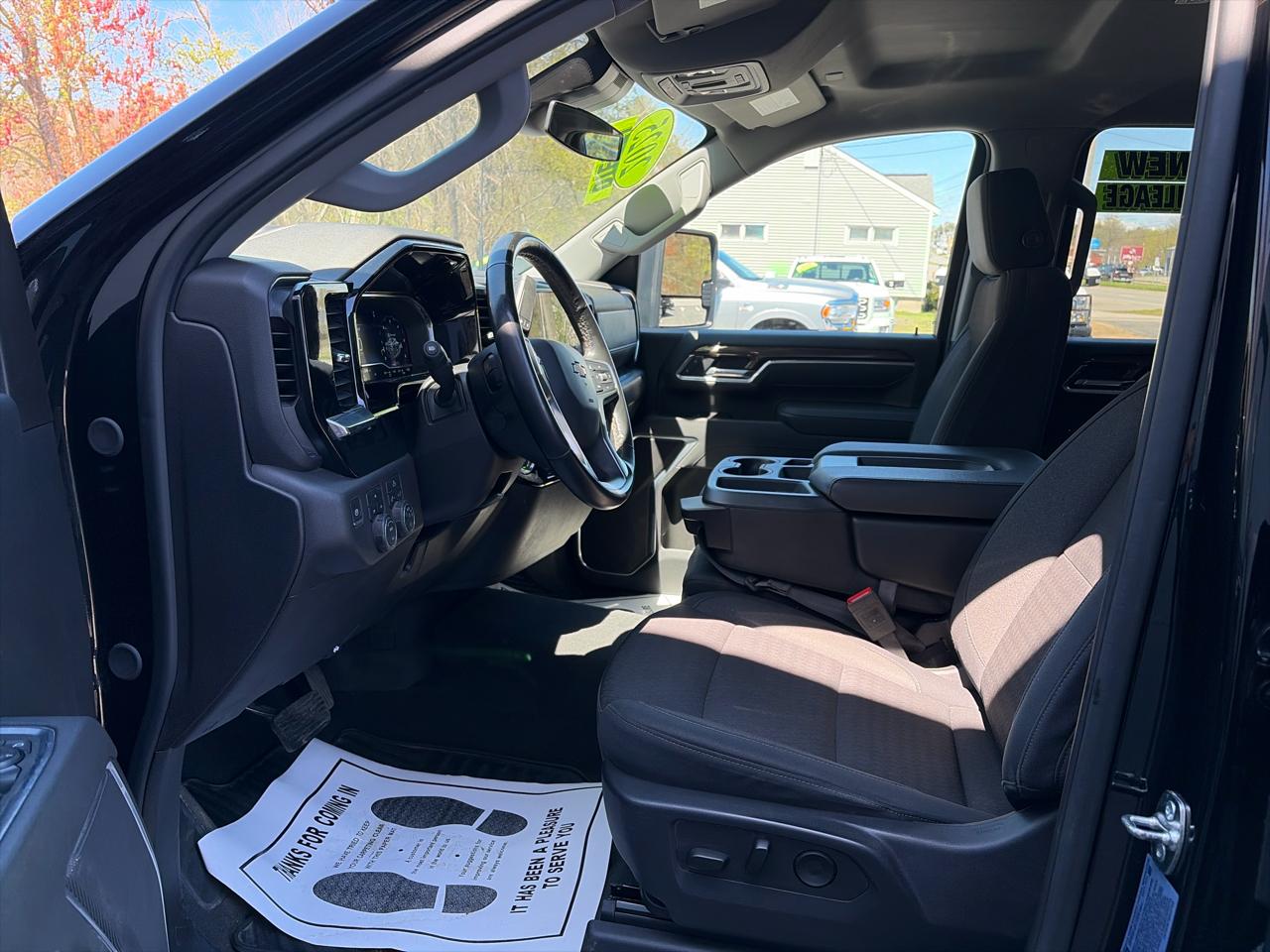 Chevrolet Silverado 2500HD LT Double Cab 4WD 2025