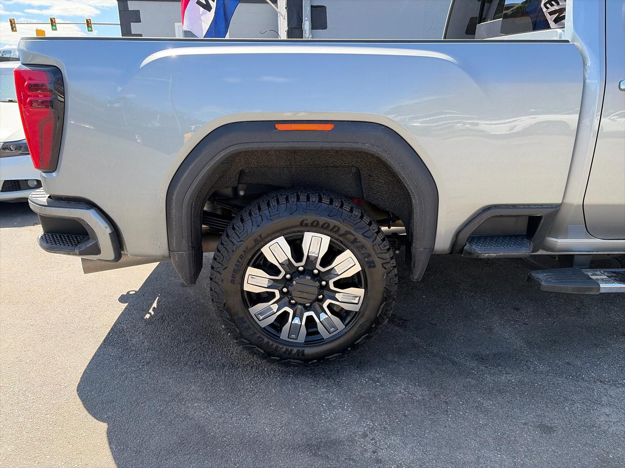 GMC Sierra 3500HD Denali Crew Cab 4WD 2025