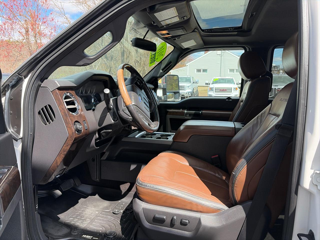 Ford F-350 SD Platinum Crew Cab 4WD 2016