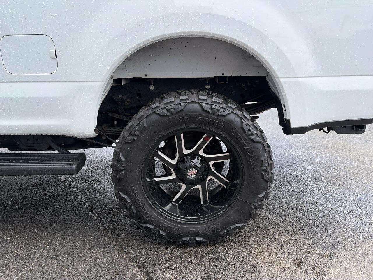 Ford F-350 SD Lariat Crew Cab 4WD 2020