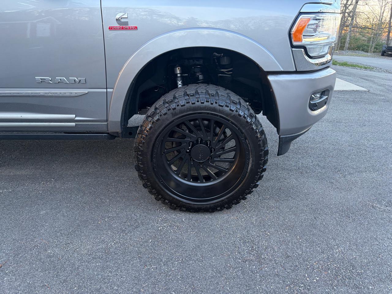RAM 2500 Limited Mega Cab 4WD 2020