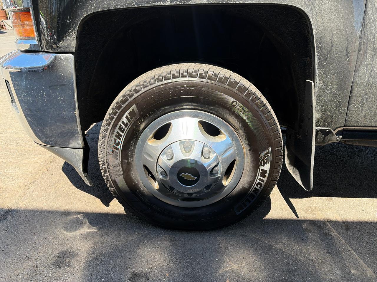 Chevrolet Silverado 3500HD LT Long Box 4WD 2017