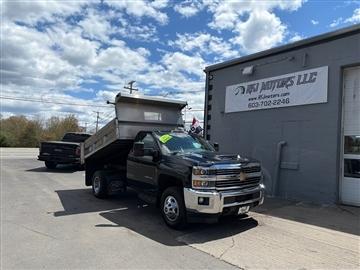 2017 Chevrolet Silverado 3500HD LT Long Box 4WD