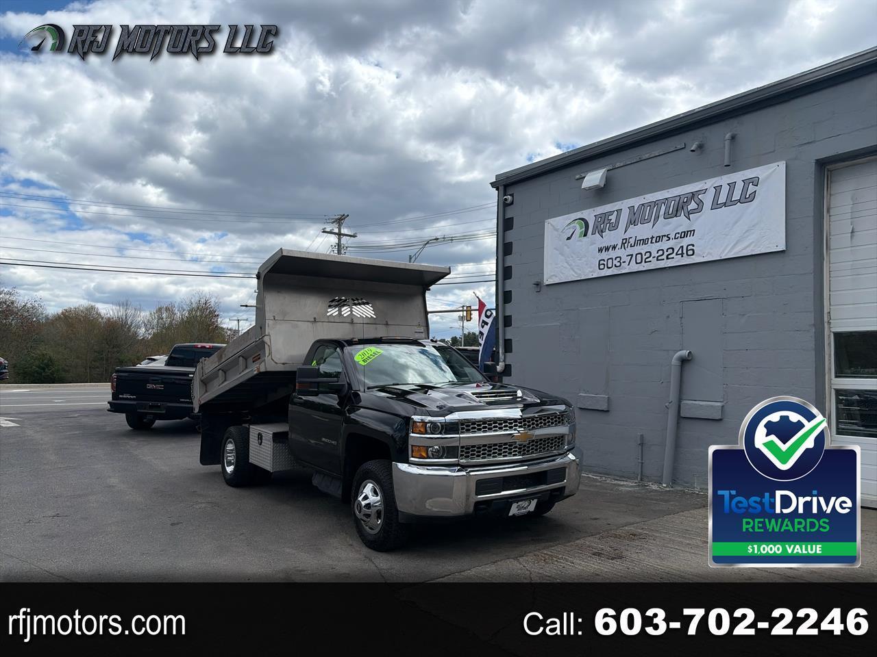 2019 Chevrolet Silverado HD WT 4WD Regular Cab 137.5" WB's photo